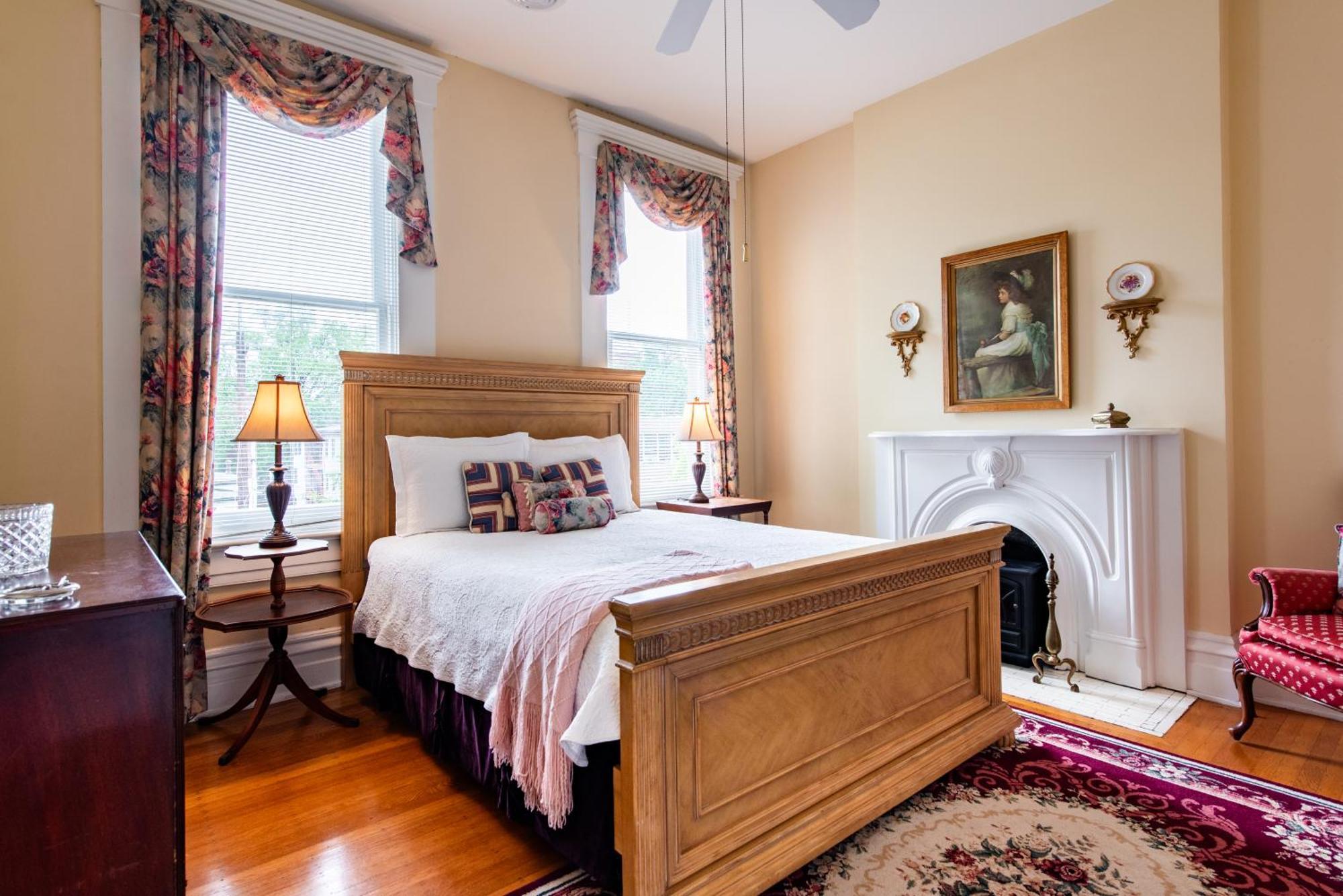 Dupont Mansion Bed & Breakfast Louisville Eksteriør billede