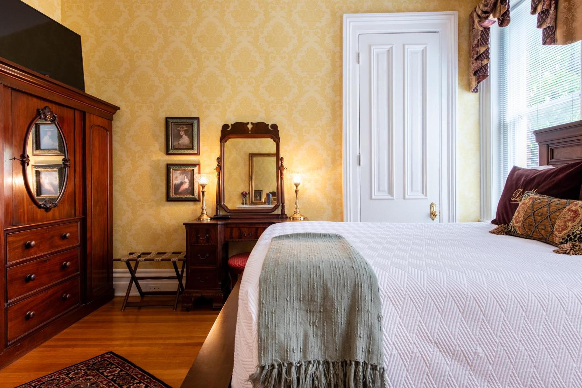 Dupont Mansion Bed & Breakfast Louisville Værelse billede