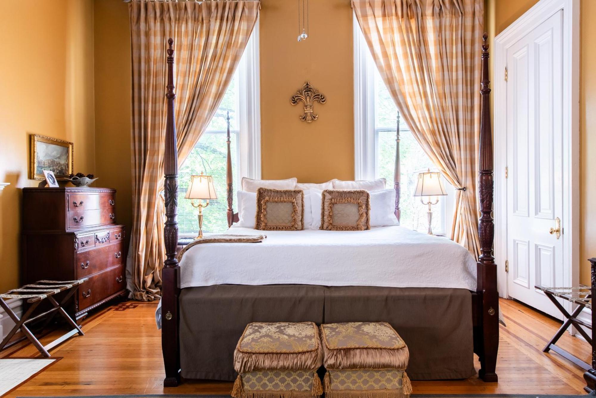 Dupont Mansion Bed & Breakfast Louisville Værelse billede